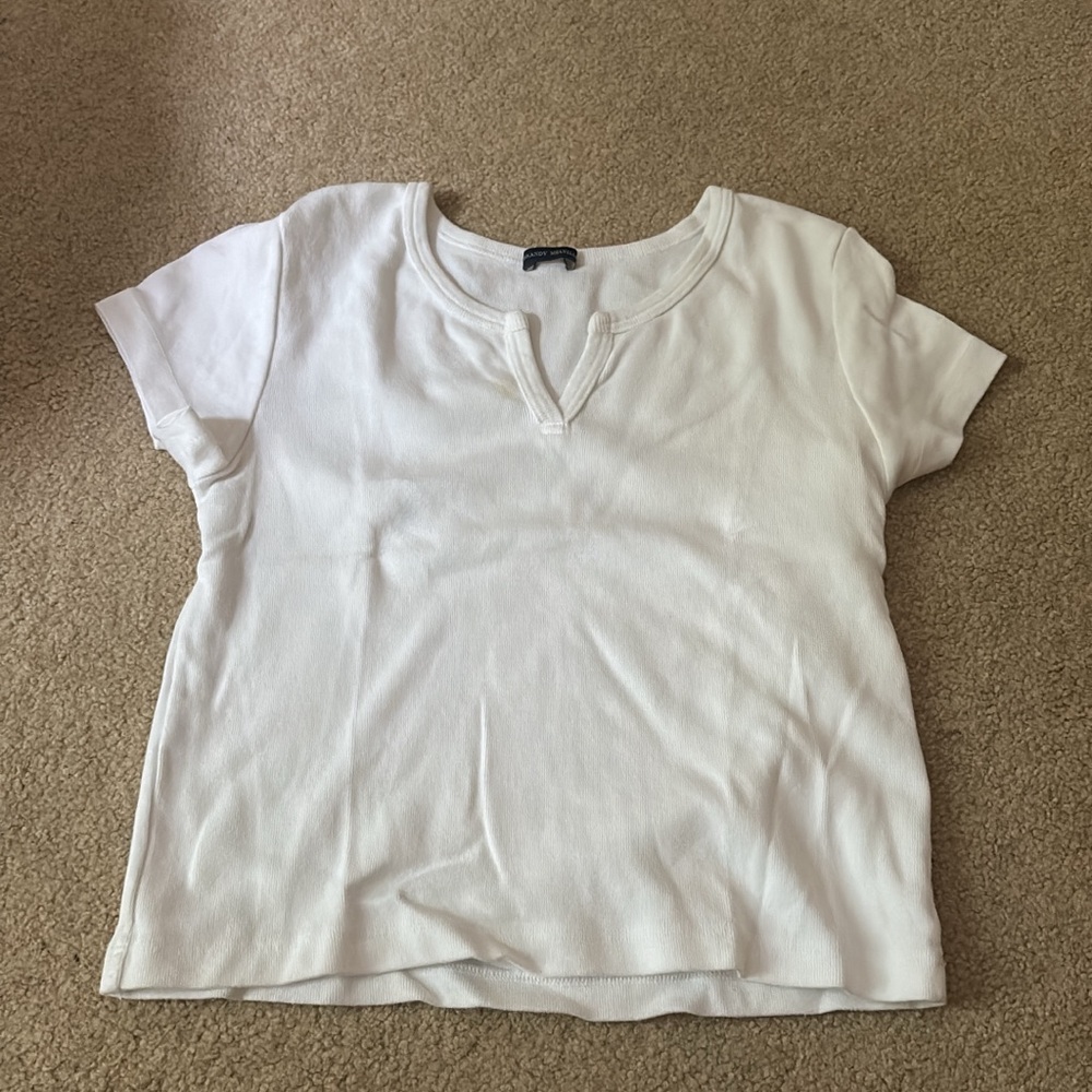Brandy Melville t shirt